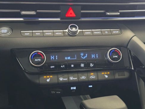 New 2026 Hyundai Elantra Limited FWD image 28