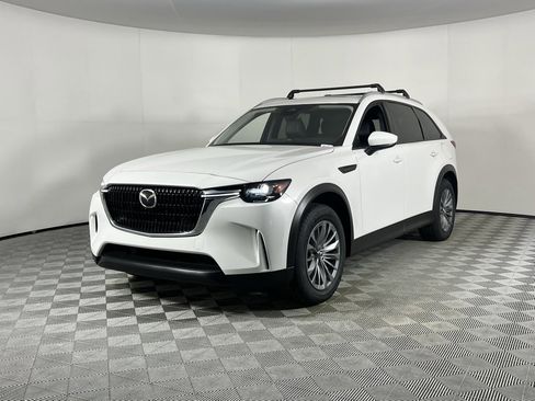 Used 2024 MAZDA CX-90 3.3 Turbo w/ Preferred Plus image 9