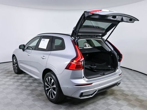 Certified 2024 Volvo XC60 B5 Plus AWD/4WD image 32