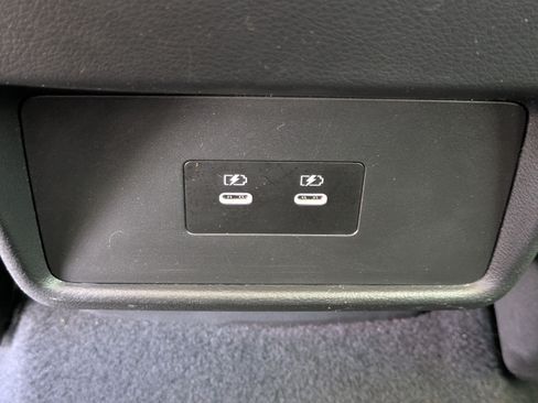 Used 2024 Nissan Rogue SV FWD image 14