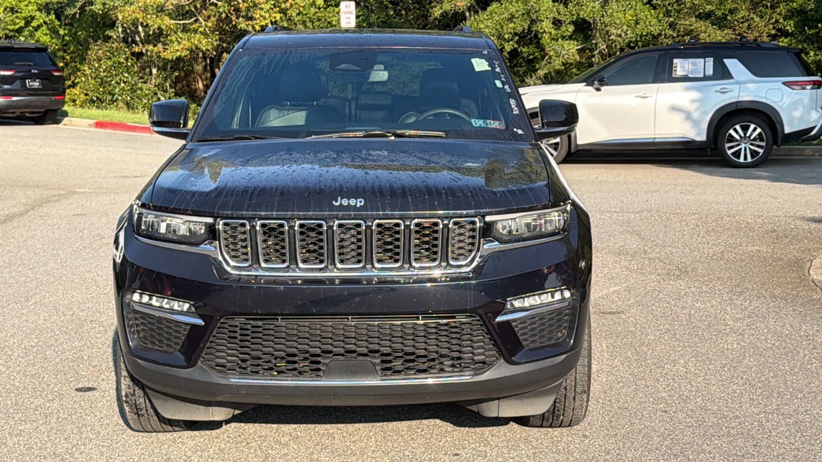 Used 2024 Jeep Grand Cherokee Limited 4xe AWD/4WD image 3
