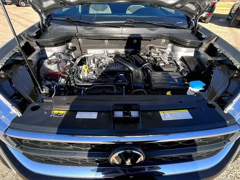 Used 2023 Volkswagen Taos S image 9