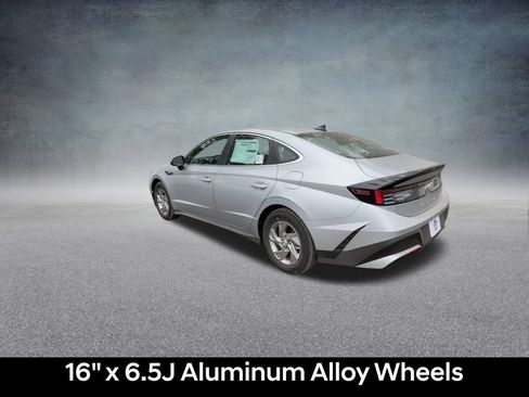 Certified 2026 Hyundai Sonata SE FWD image 19