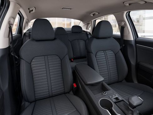 New 2026 Kia K5 LXS FWD image 18