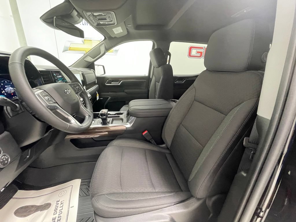 New 2026 Chevrolet Silverado 1500 RST AWD/4WD image 18