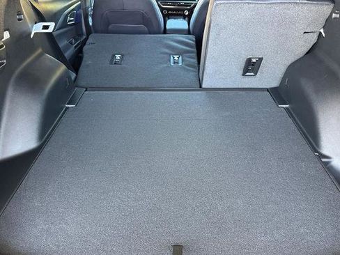 New 2026 Chevrolet Equinox EV LT image 16