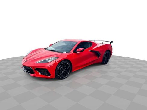Used 2025 Chevrolet Corvette Stingray Coupe w/ Battery Protection Package RWD image 5