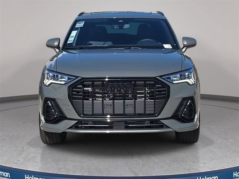 Used 2025 Audi Q3 2.0T Premium w/ Convenience Package AWD/4WD image 8