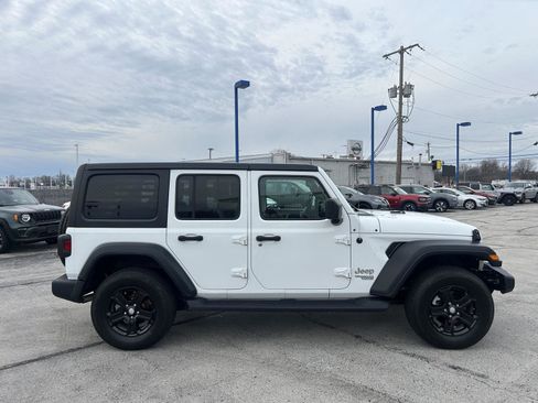 Used 2020 Jeep Wrangler Unlimited Sport S image 4