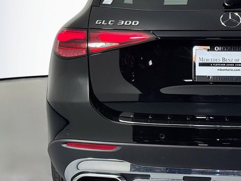 New 2026 Mercedes-Benz GLC 300 image 14