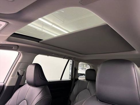 Certified 2026 Toyota Grand Highlander AWD image 25