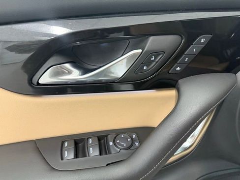 Used 2023 Chevrolet Blazer Premier w/ Driver Confidence II Package image 15