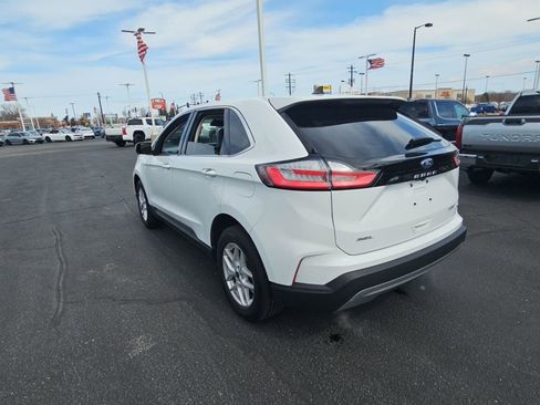 Used 2024 Ford Edge SEL image 5