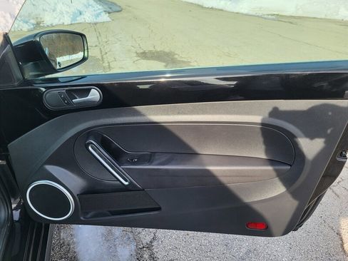 Used 2016 Volkswagen Beetle 1.8T SE image 23