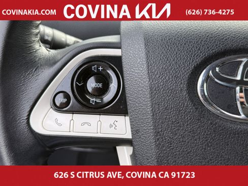 Used 2017 Toyota Prius Three Touring image 17