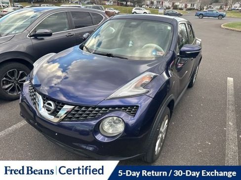 Used 2015 Nissan Juke SV w/ Technology Package image 2