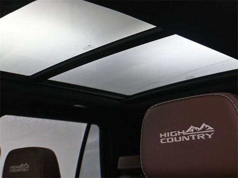 Used 2023 Chevrolet Tahoe High Country image 22