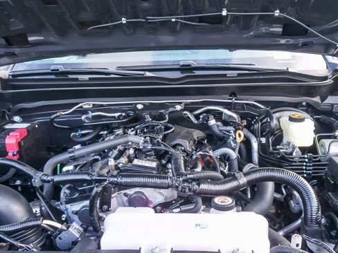 New 2026 Toyota Tacoma SR5 image 13