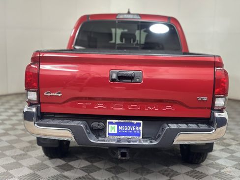 Used 2018 Toyota Tacoma SR5 image 5