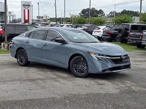 New 2026 Nissan Sentra SV FWD image 2