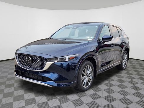 Certified 2025 MAZDA CX-5 Signature AWD/4WD image 2