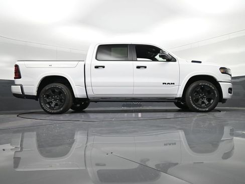 Used 2025 RAM 1500 Big Horn RWD image 28
