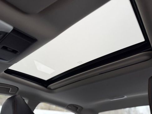 Used 2021 Nissan Altima 2.5 SR w/ SR Premium Package image 22