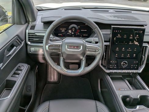 New 2026 GMC Acadia Elevation w/ Elevation Premium Package FWD image 17