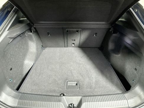 Used 2023 Volkswagen ID.4 Pro S RWD image 26