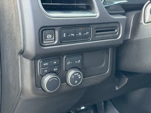 Used 2021 Chevrolet Tahoe LT AWD/4WD image 25