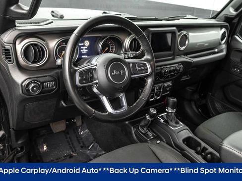 Used 2020 Jeep Wrangler Unlimited Sahara AWD/4WD image 5