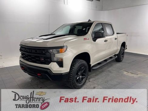 New 2026 Chevrolet Silverado 1500 Custom Trail Boss AWD/4WD image 1