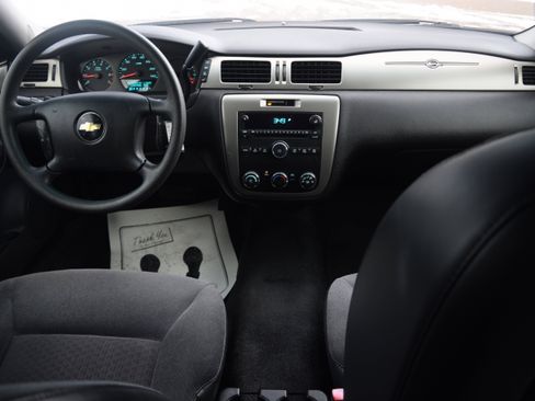 Used 2011 Chevrolet Impala Police image 7