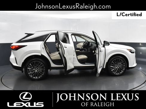 Used 2025 Lexus RX 350 FWD w/ Convenience Package image 29