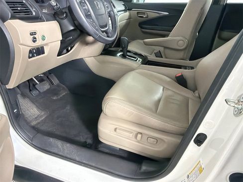 Used 2018 Honda Pilot EX-L image 10