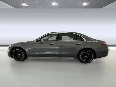 New 2026 Mercedes-Benz S 580 4MATIC Sedan image 2