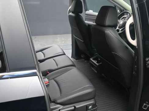 Used 2026 Honda Odyssey EX-L image 19