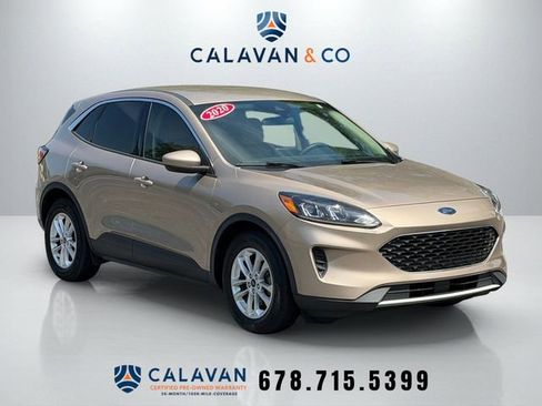 Used 2020 Ford Escape SE FWD image 1
