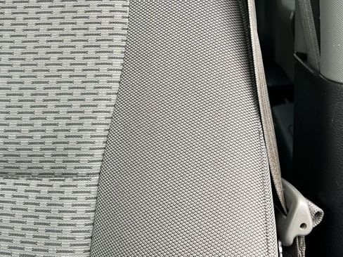 Used 2018 Ford F150 XLT w/ Equipment Group 302A Luxury AWD/4WD image 14