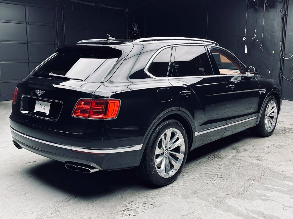 Used 2019 Bentley Bentayga AWD/4WD image 6