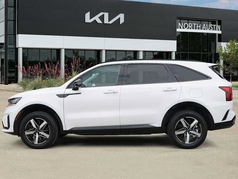 Used 2021 Kia Sorento EX AWD/4WD image 3