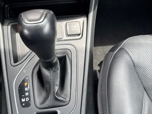 Used 2022 Jeep Cherokee Latitude Lux FWD image 20