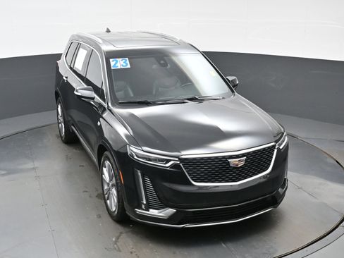 Used 2023 Cadillac XT6 Premium Luxury FWD image 44