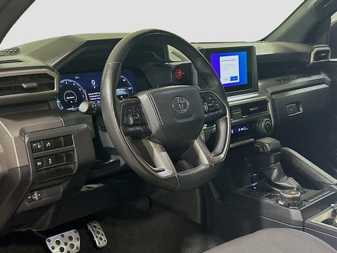 Used 2024 Toyota Tacoma TRD Sport AWD/4WD image 7