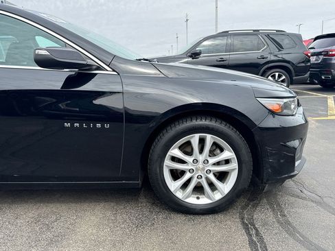 Used 2017 Chevrolet Malibu LT image 15