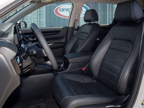 Used 2024 Honda CR-V EX-L image 17