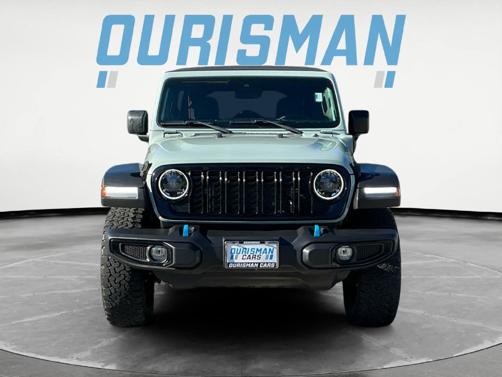 Used 2024 Jeep Wrangler Unlimited AWD/4WD image 2
