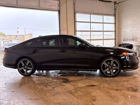 Certified 2026 Honda Accord Sport image 7