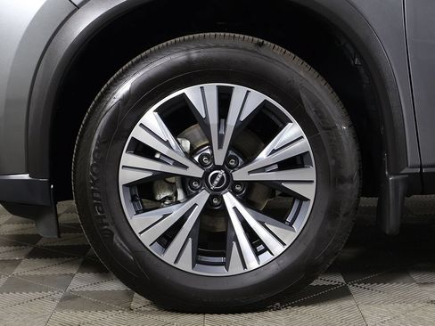 Used 2023 Nissan Rogue SV AWD/4WD image 19