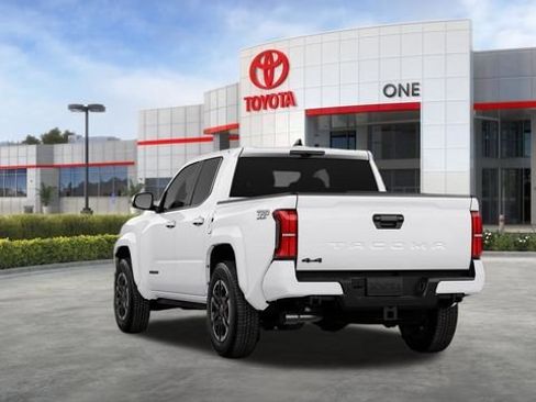 Used 2026 Toyota Tacoma TRD Sport AWD/4WD image 9